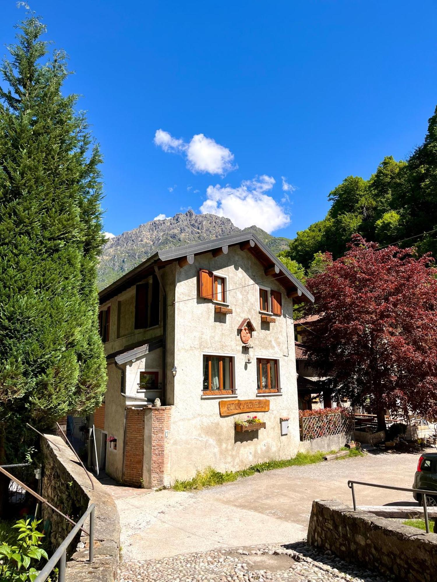 Agriturismo La Vecchia Chioderia Грандола-ед-Унити Экстерьер фото
